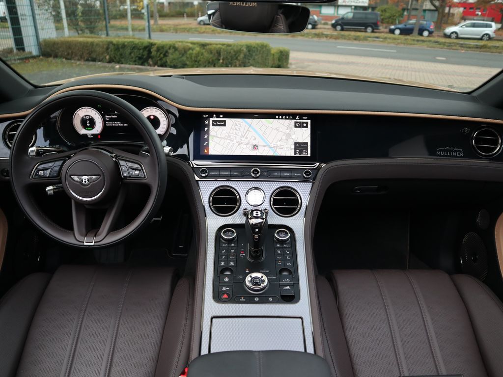 Bentley Continental GTC 2025