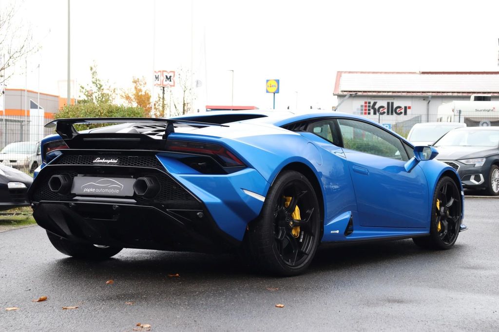 Lamborghini Huracán 2024