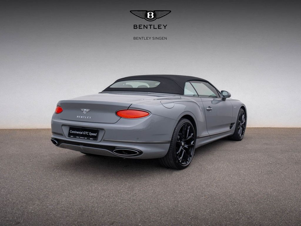 Bentley Continental GTC 2024