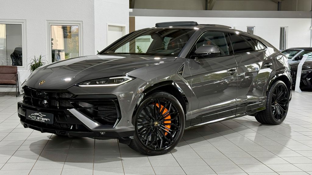 Lamborghini Urus 2025