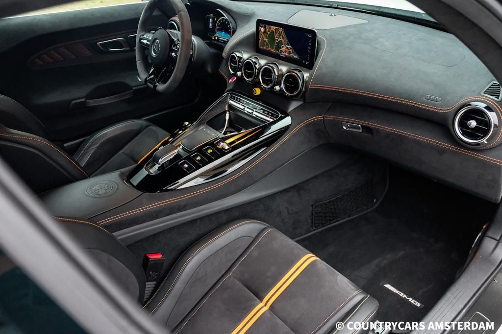 Mercedes-Benz AMG GT 2022