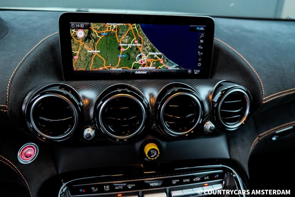 Mercedes-Benz AMG GT 2022