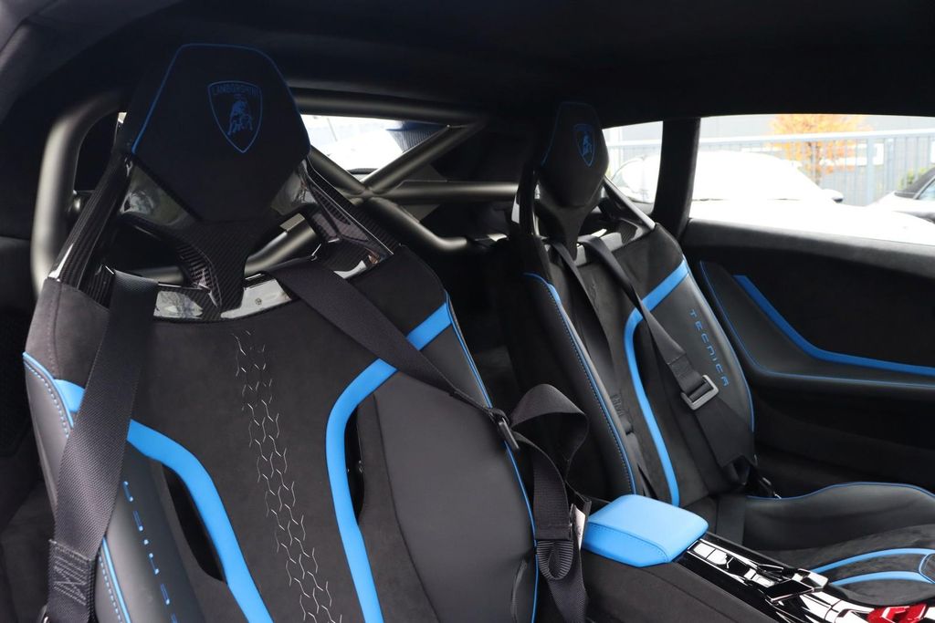 Lamborghini Huracán 2024