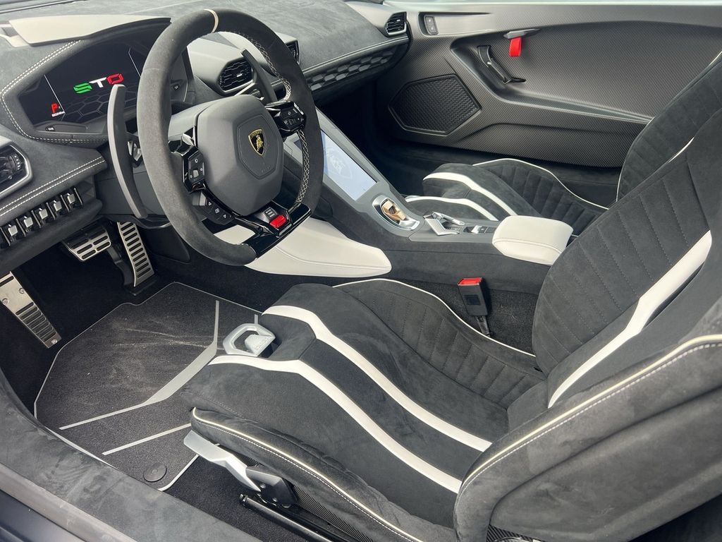 Lamborghini Huracán 2024