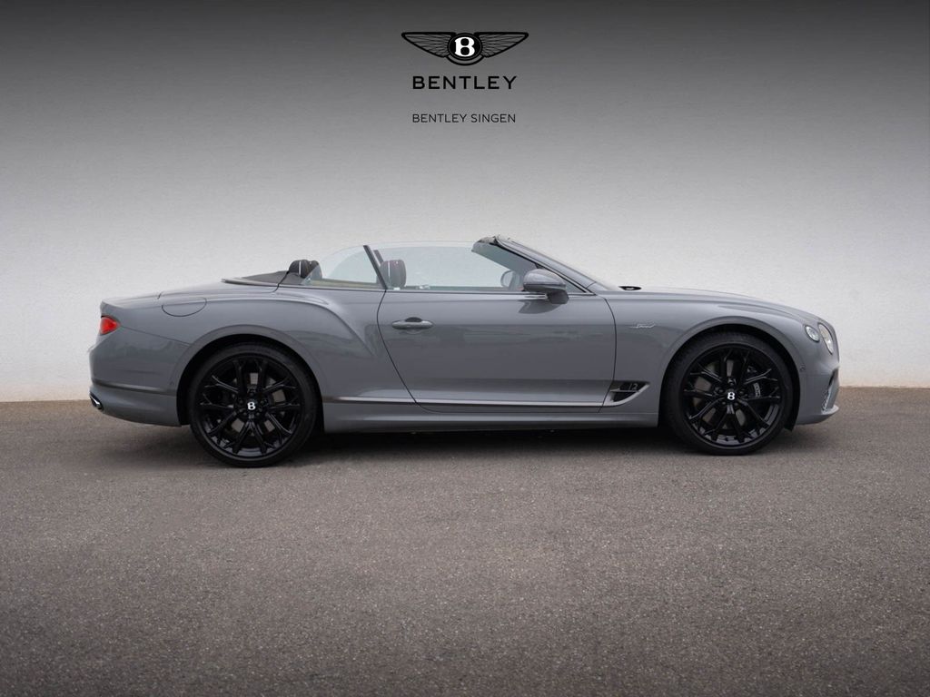 Bentley Continental GTC 2024