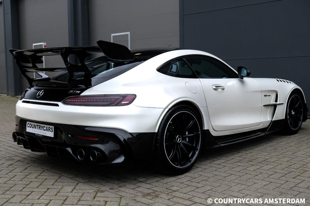 Mercedes-Benz AMG GT 2022