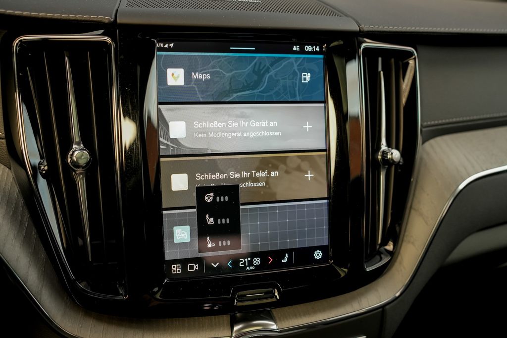 Volvo XC60 2025