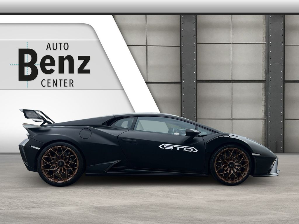 Lamborghini Huracán 2024