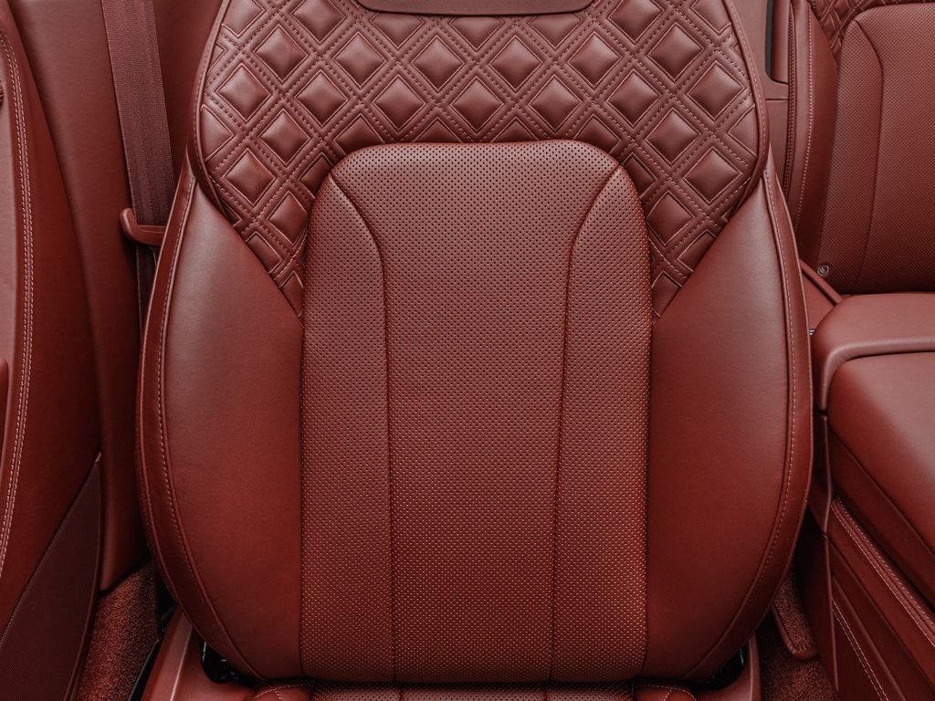 Bentley Continental GTC 2023