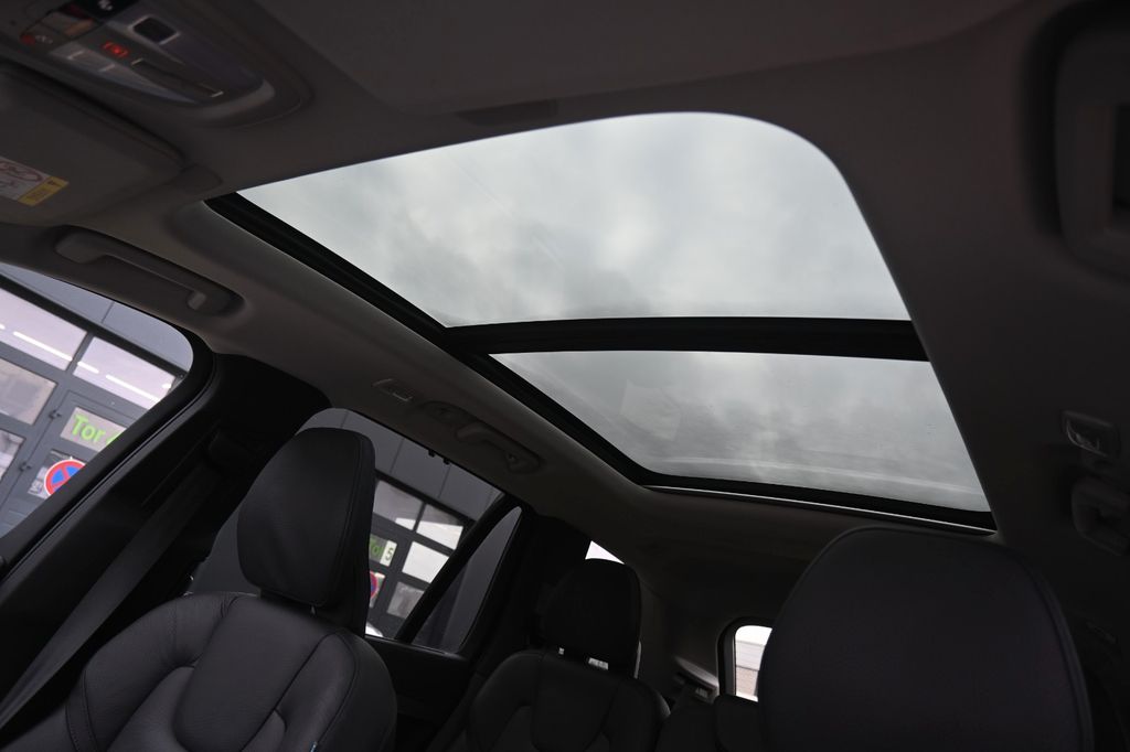 Volvo XC90 2023