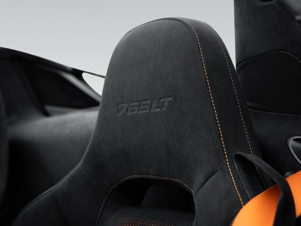 McLaren 765LT 2023