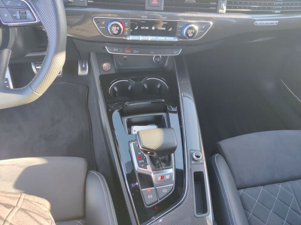 Audi S4 2024