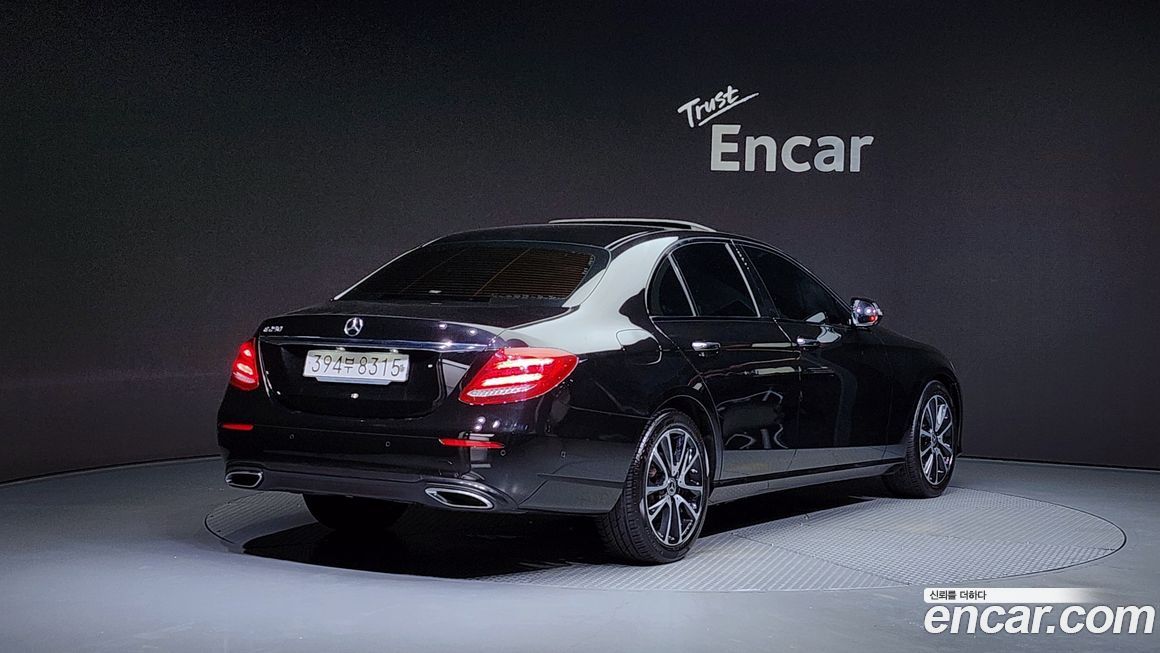 Mercedes-Benz E-Class 2020