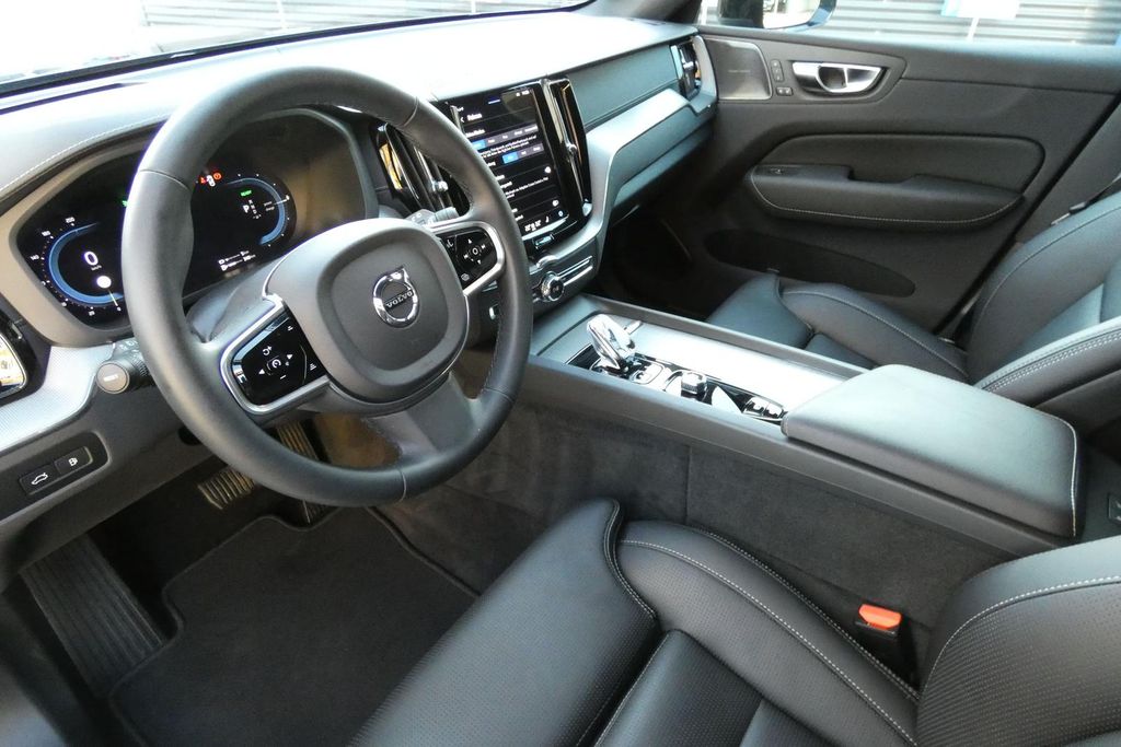 Volvo XC60 2024