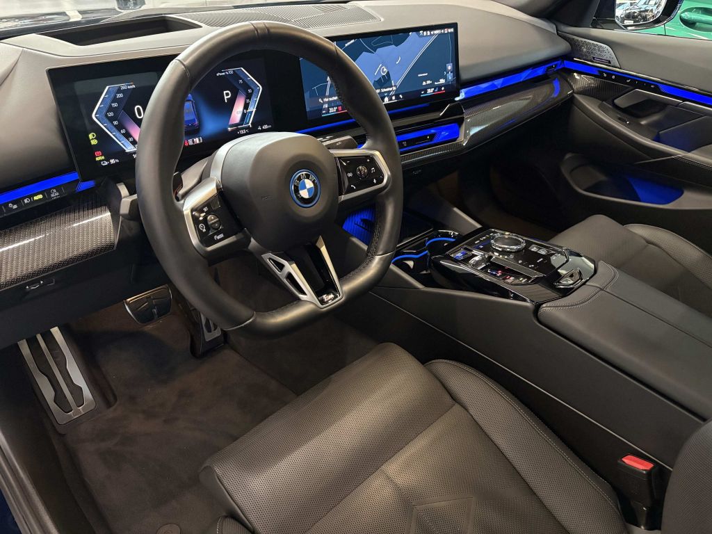 BMW i5 2023