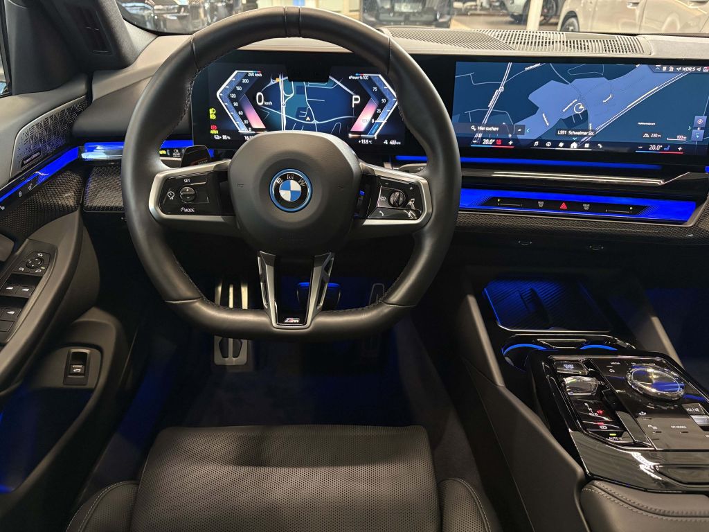 BMW i5 2023