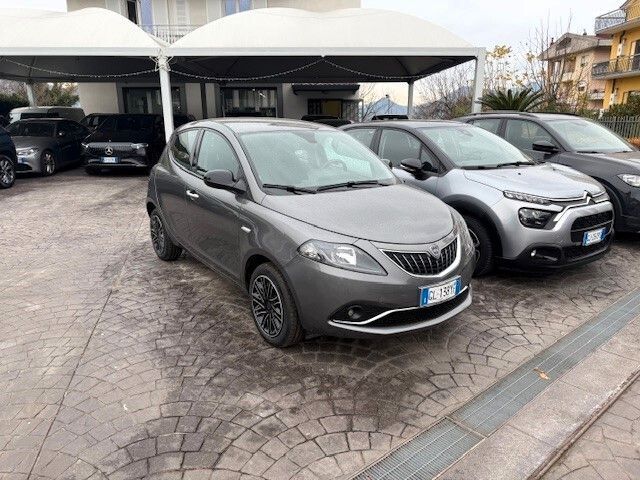 Lancia Ypsilon 2022