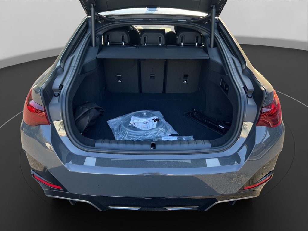BMW i4 2024