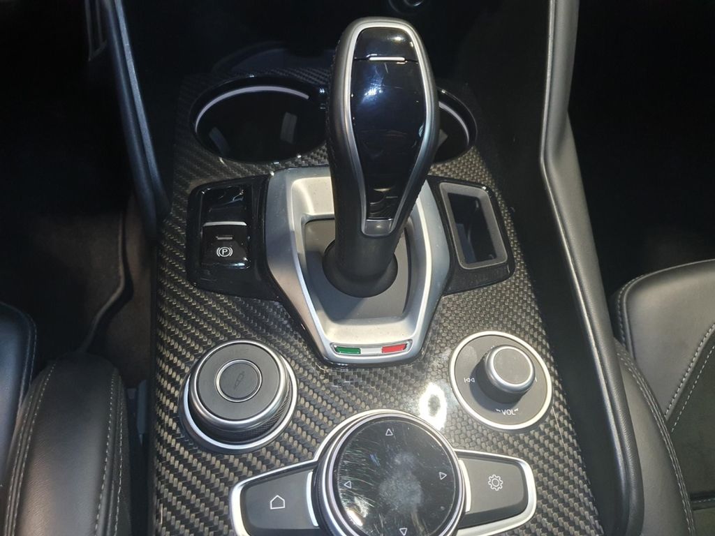 Alfa Romeo Giulia 2022