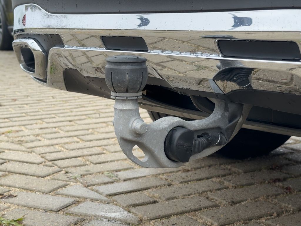 Mercedes-Benz GLC 300 2024