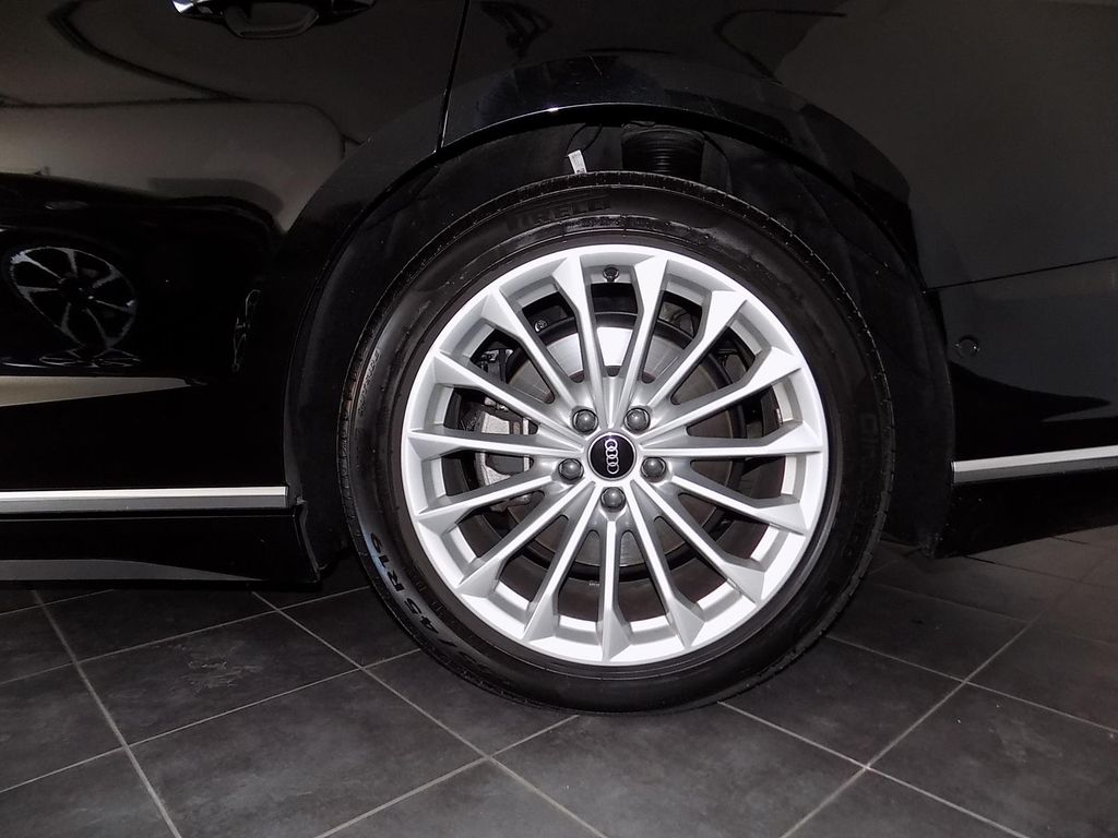 Audi A8 2021