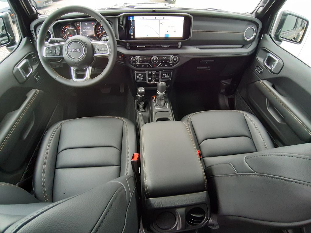 Jeep Wrangler 2025