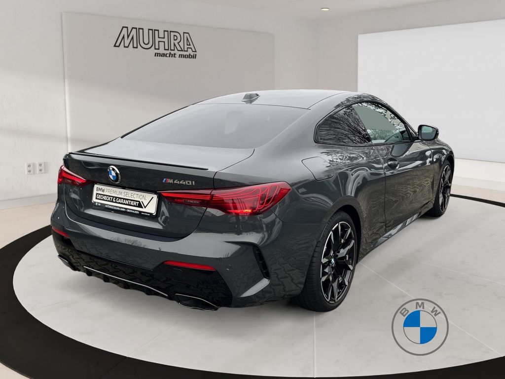BMW M440 2025