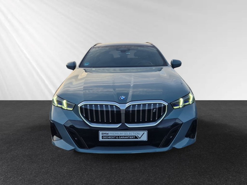 BMW i5 2025