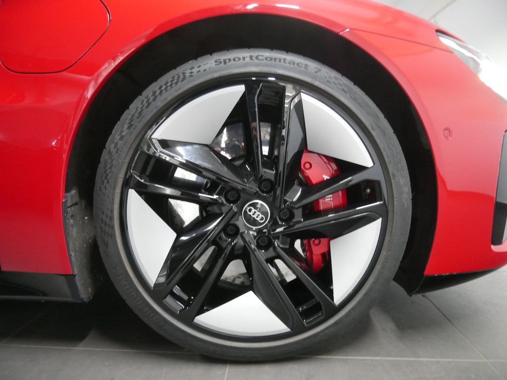 Audi RS e-tron GT 2022