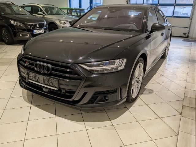 Audi S8 2021