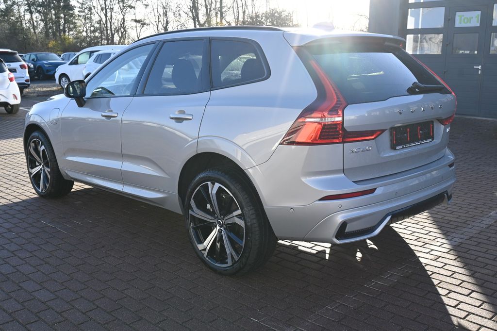 Volvo XC60 2025