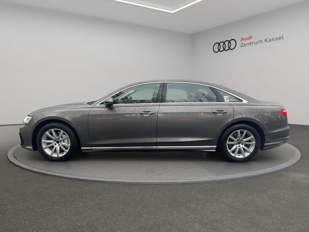 Audi A8 2023