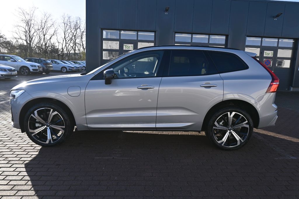 Volvo XC60 2025