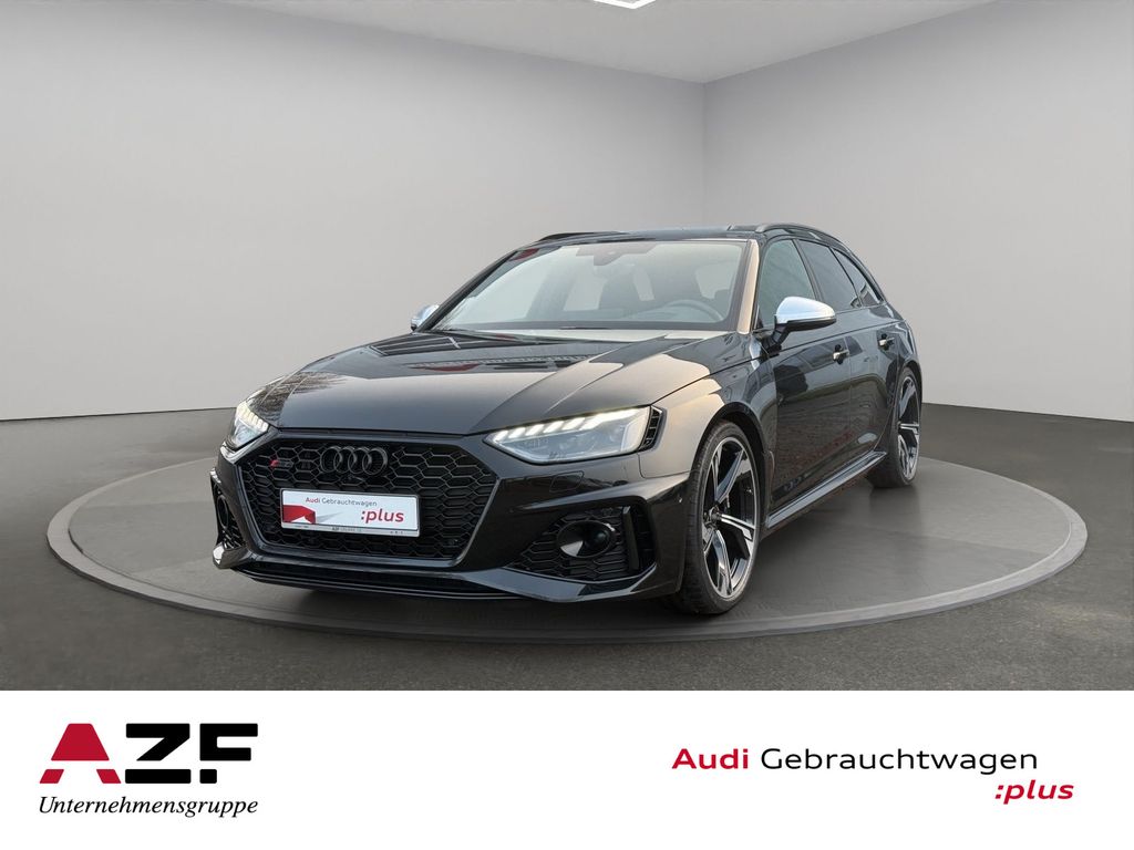 Audi RS4 2022