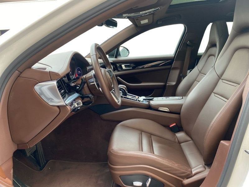 Porsche Panamera 2020