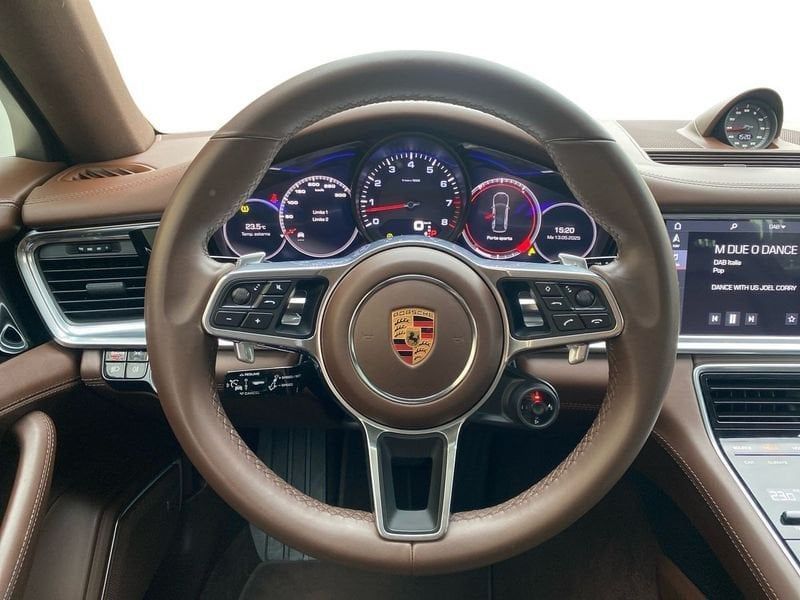 Porsche Panamera 2020