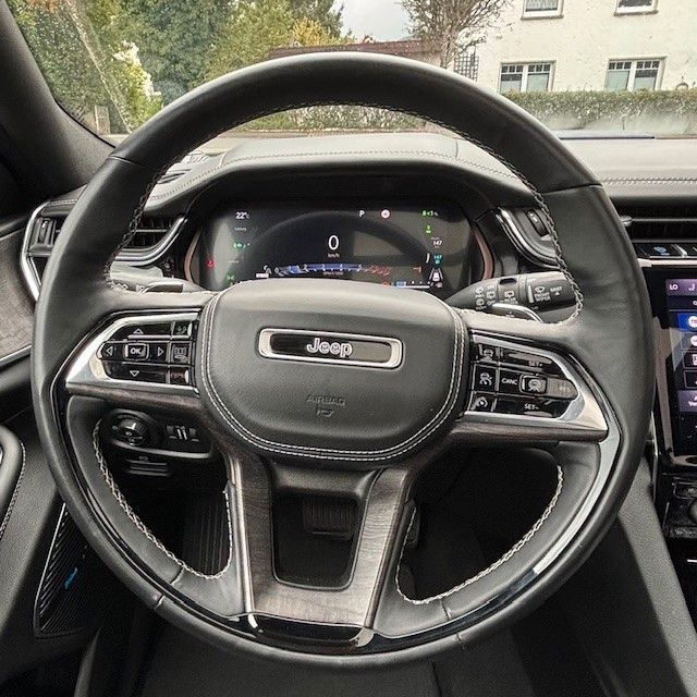 Jeep Grand Cherokee 2023