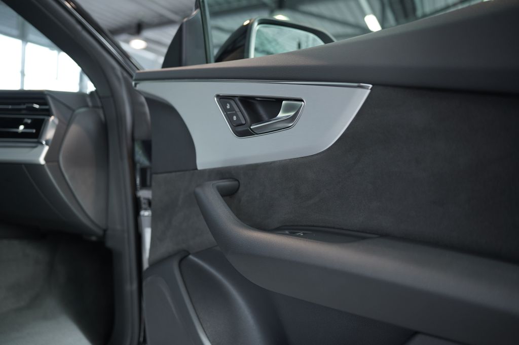 Audi SQ8 2020