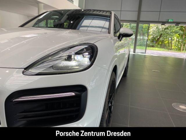 Porsche Cayenne 2022