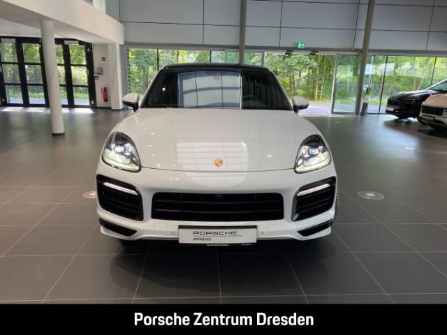 Porsche Cayenne 2022