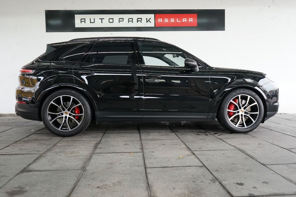 Porsche Cayenne 2024