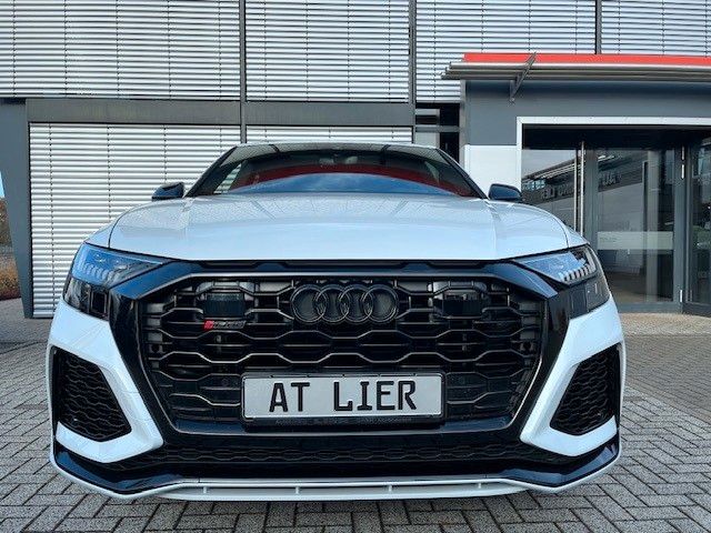 Audi RSQ8 2023