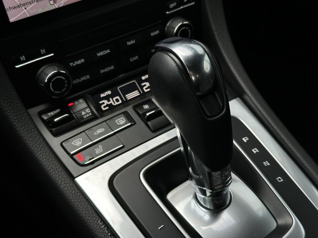 Porsche Boxster 2024