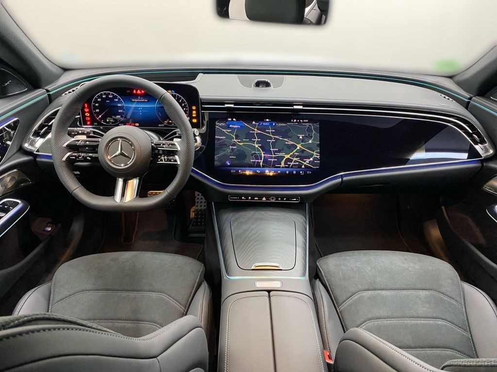 Mercedes-Benz E 300 2025