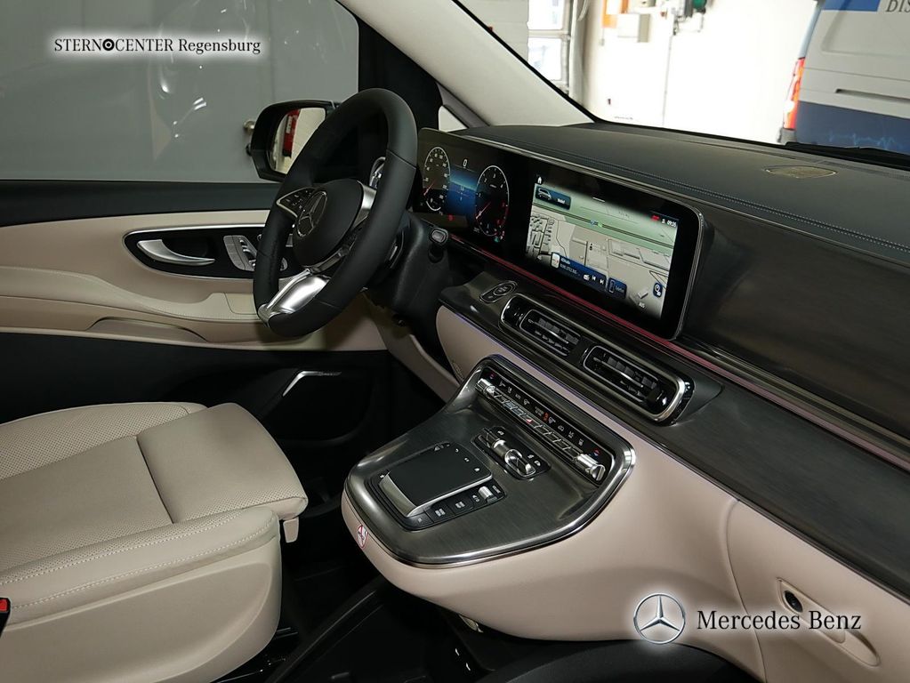 Mercedes-Benz 2025