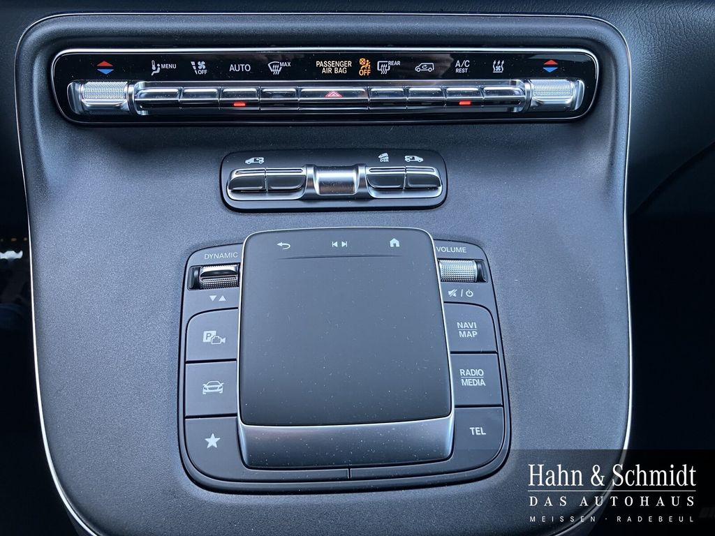 Mercedes-Benz V 300 2025