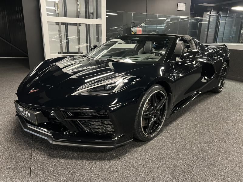 Corvette C8 2025