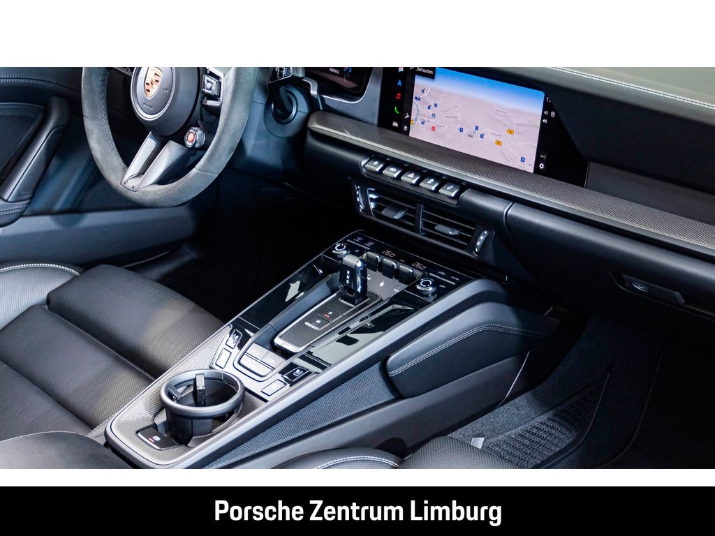 Porsche 992 2024