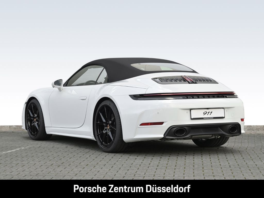 Porsche 992 2025