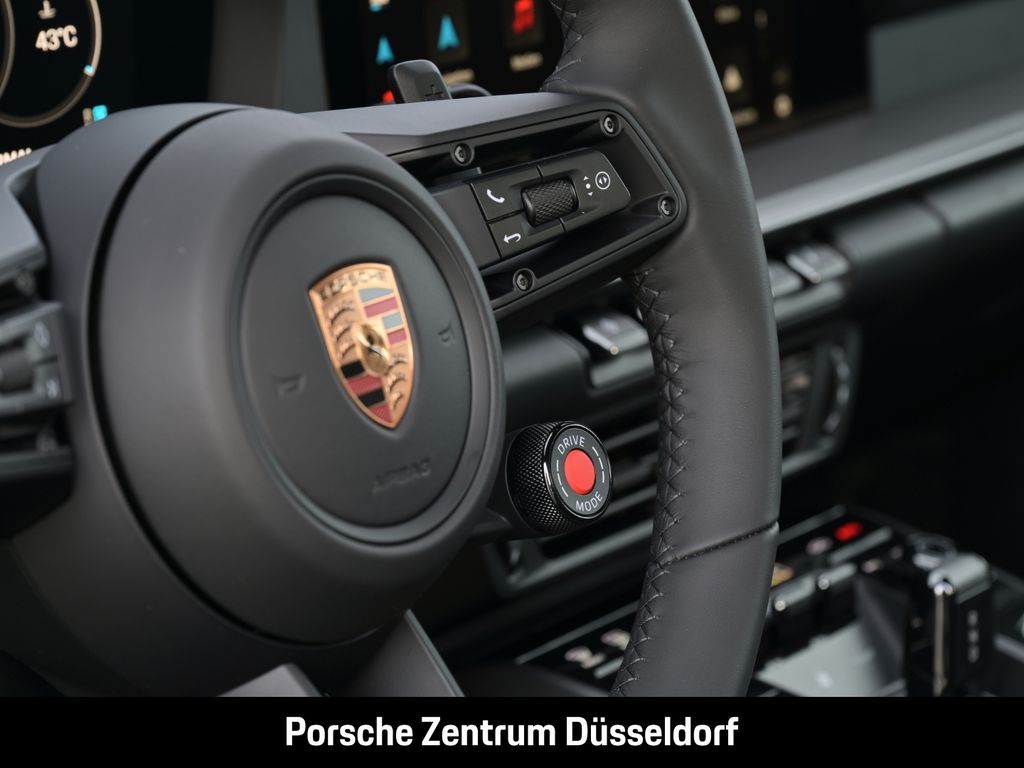 Porsche 992 2025